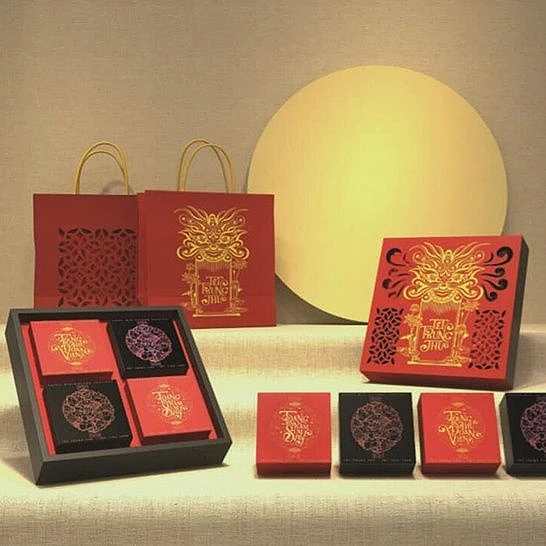 Hộp Giấy Đựng Bánh Trung Thu Cao Cấp Theo Yêu Cầu liên quan